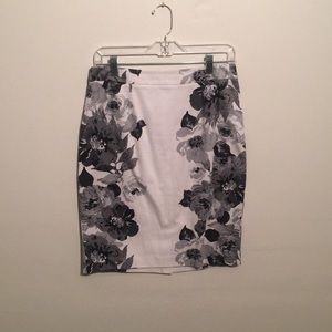Apt. 9 black and white pencil skirt